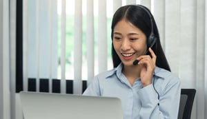 close-up-call-center-worker-was-smiling-at-his-off