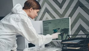 female-worker-analyzing-global-trading-transfers